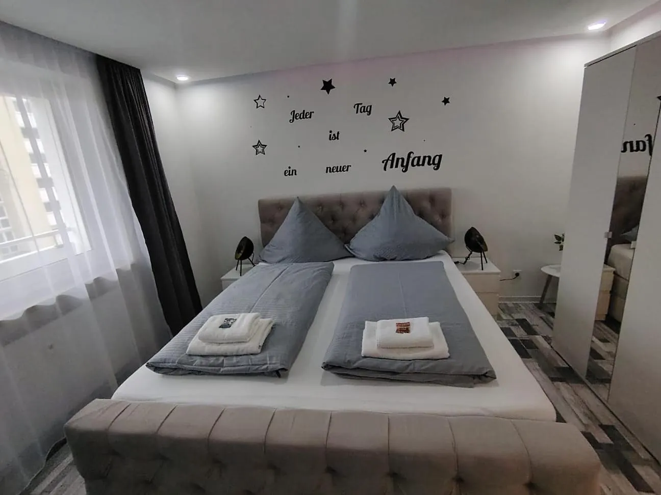 Modern Apartments Neuburg O - Neu - 2 Zimmer, Komfort, Top Ausgestattet, Smart Tv, Wi-Fi Neuburg an der Donau